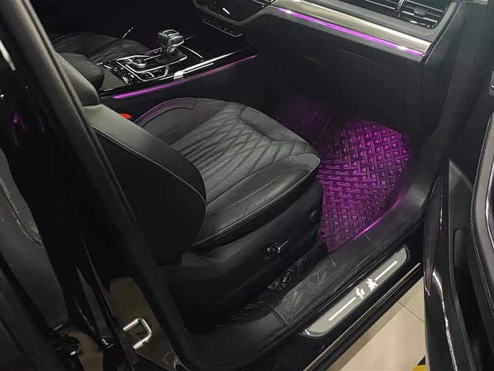 Фото 8 - Hongqi HS5