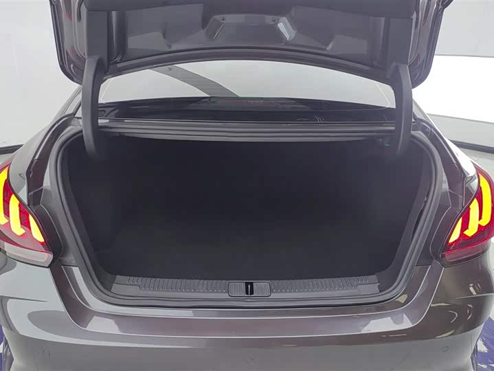 Фото 4 - MG Motor 5