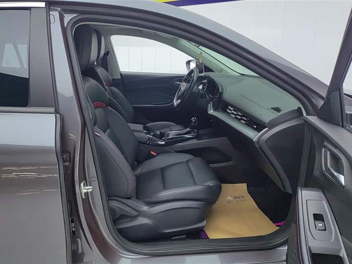 Фото 8 - MG Motor 5