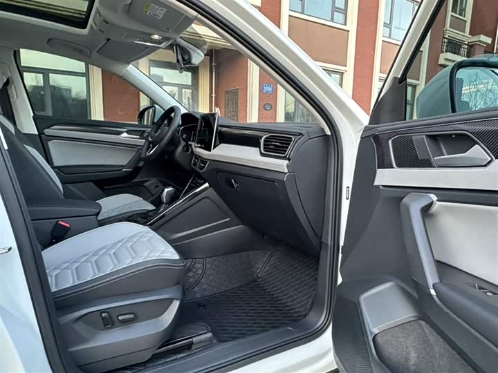 Фото 4 - Volkswagen Tayron