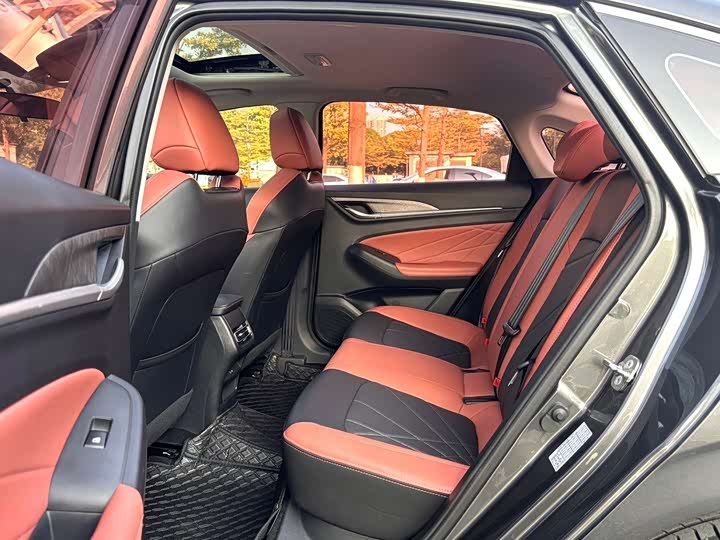 Фото 9 - Changan Eado Plus