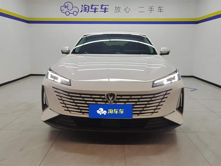 Фото 2 - Changan Eado Plus