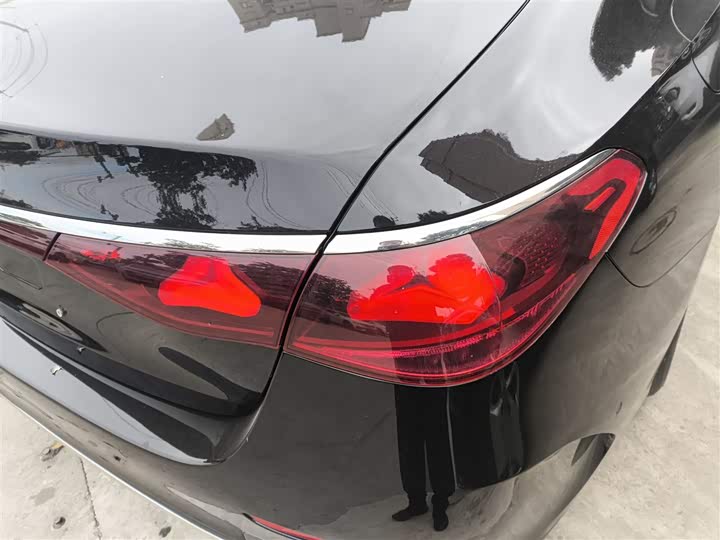 Фото 8 - Mercedes-Benz E-Class