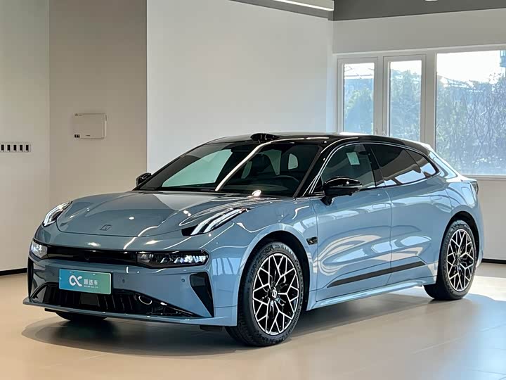 Фото 1 - Zeekr 001