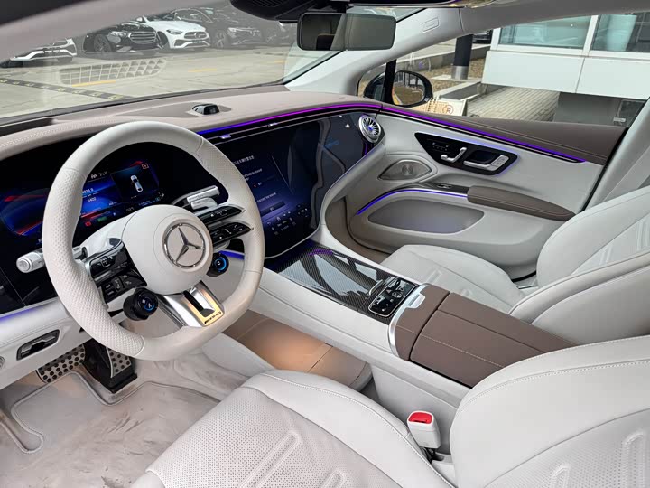 Фото 5 - Mercedes-Benz EQS AMG