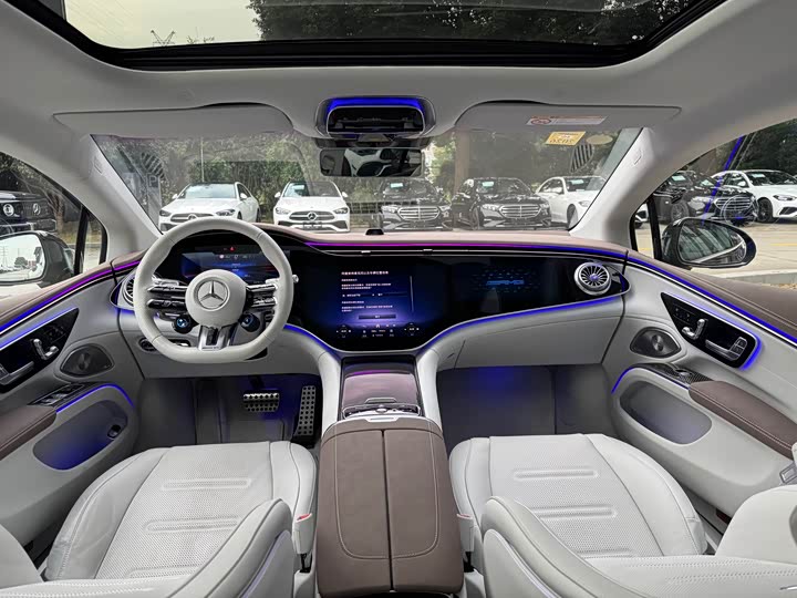 Фото 9 - Mercedes-Benz EQS AMG