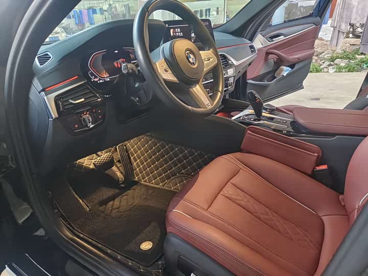 Фото 5 - BMW 5 Series