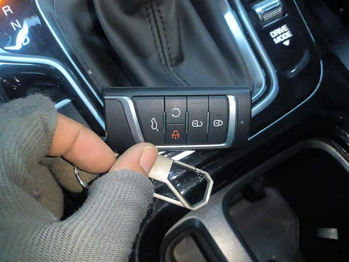 Фото 9 - GAC Trumpchi M6