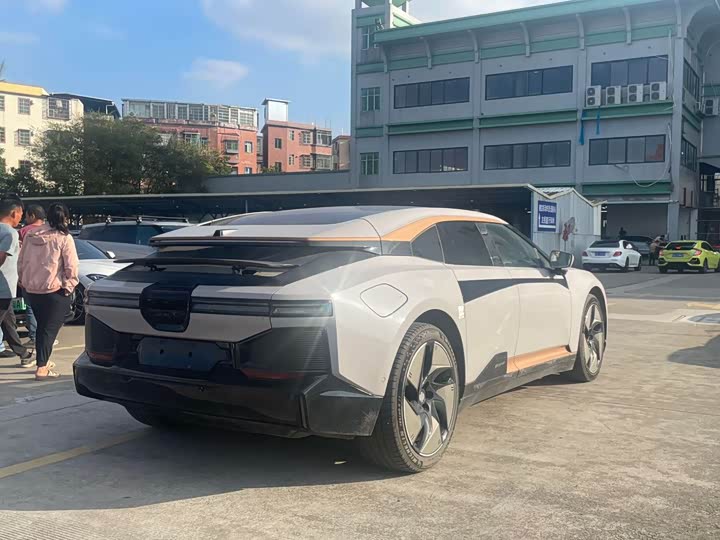 Фото 5 - HiPhi Z