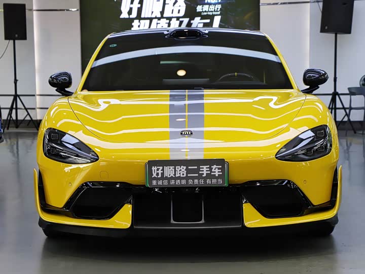 Фото 3 - Xiaomi SU7 Ultra