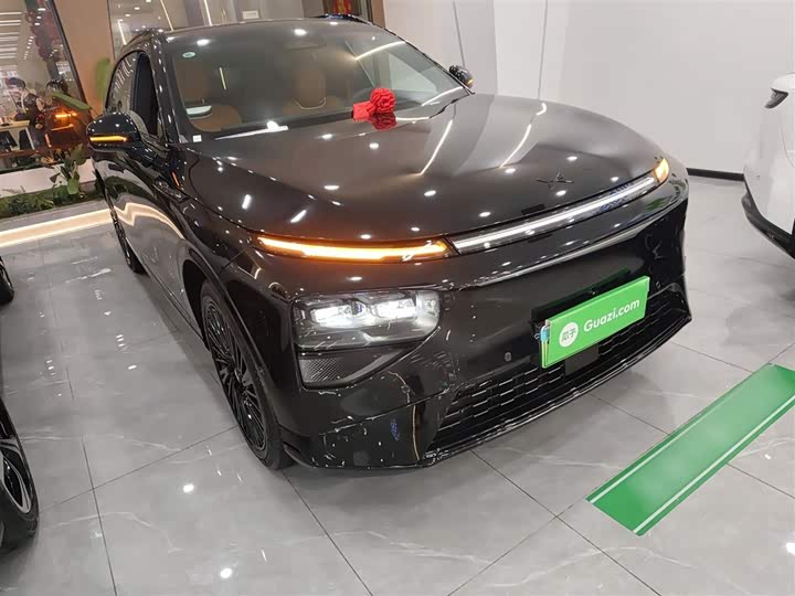 Фото 4 - XPeng G9