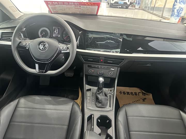 Фото 7 - Volkswagen Lavida