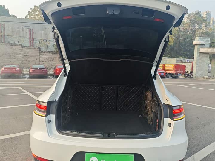 Фото 9 - Porsche Macan