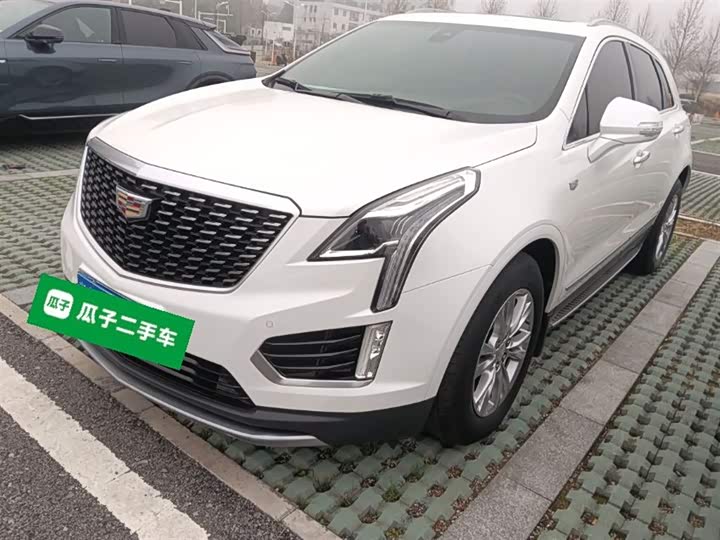 Фото 2 - Cadillac XT5