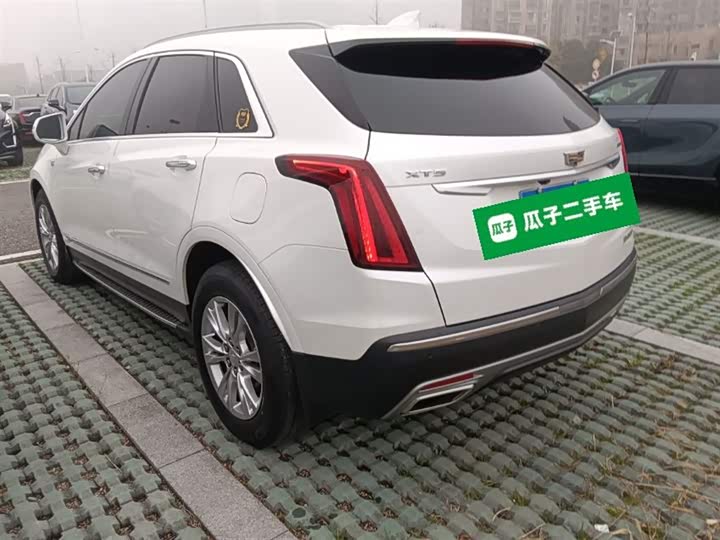Фото 5 - Cadillac XT5