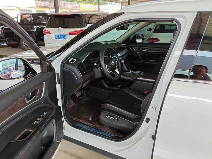 Фото 5 - Honda Avancier