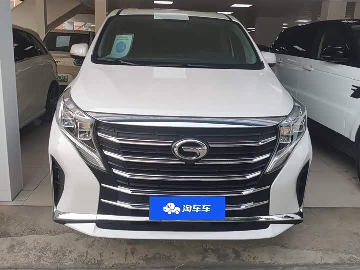 Фото 2 - GAC Trumpchi M8