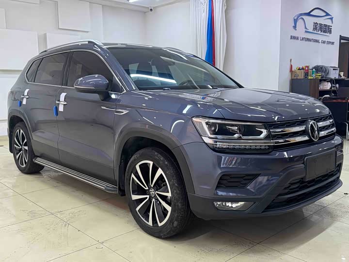 Фото 3 - Volkswagen Tharu