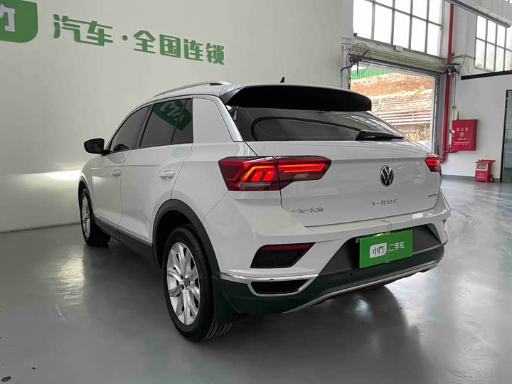 Фото 6 - Volkswagen T-Roc