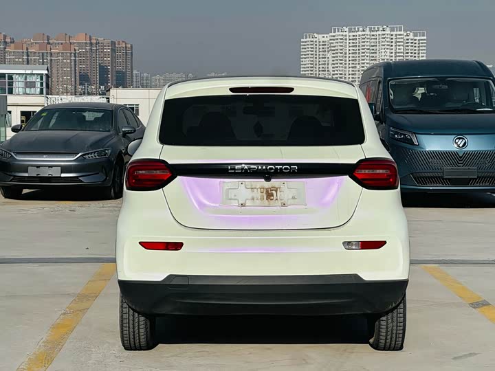 Фото 8 - Leapmotor T03