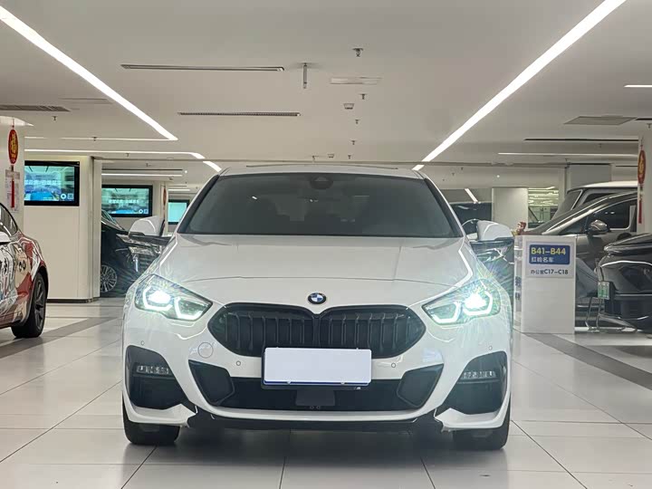 Фото 2 - BMW 2 Series
