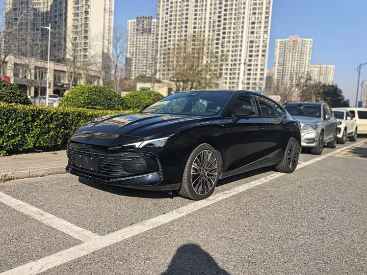 Фото 1 - MG Motor 7