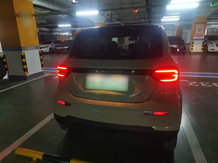 Фото 6 - Leapmotor T03