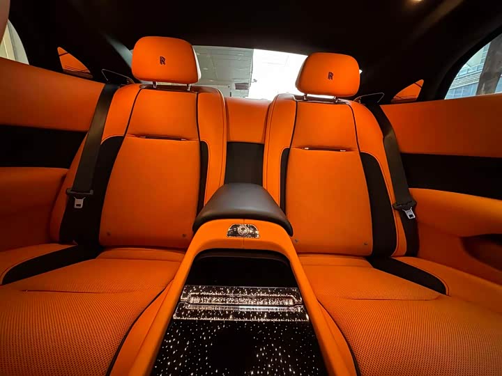 Фото 4 - Rolls-Royce Wraith