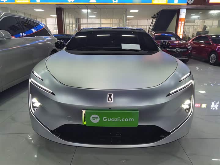 Фото 3 - Avatr 12