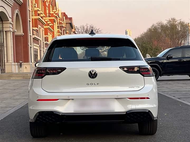 Фото 6 - Volkswagen Golf