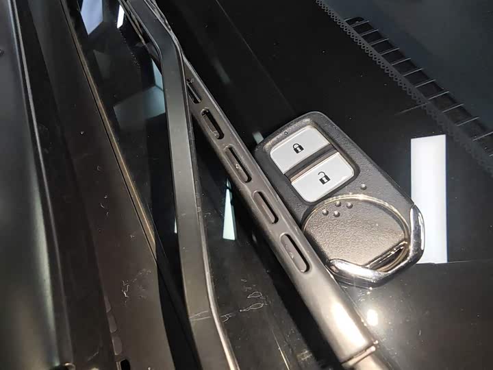 Фото 9 - Honda Life