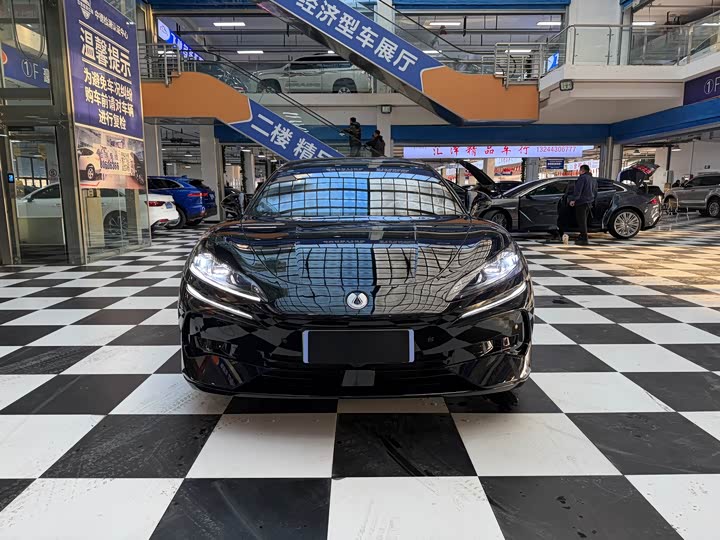 Фото 2 - Denza Z9