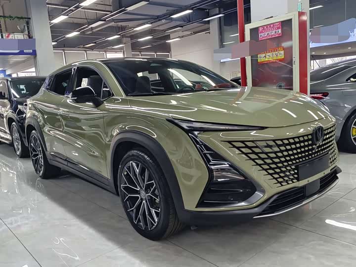 Фото 3 - Changan UNI-T