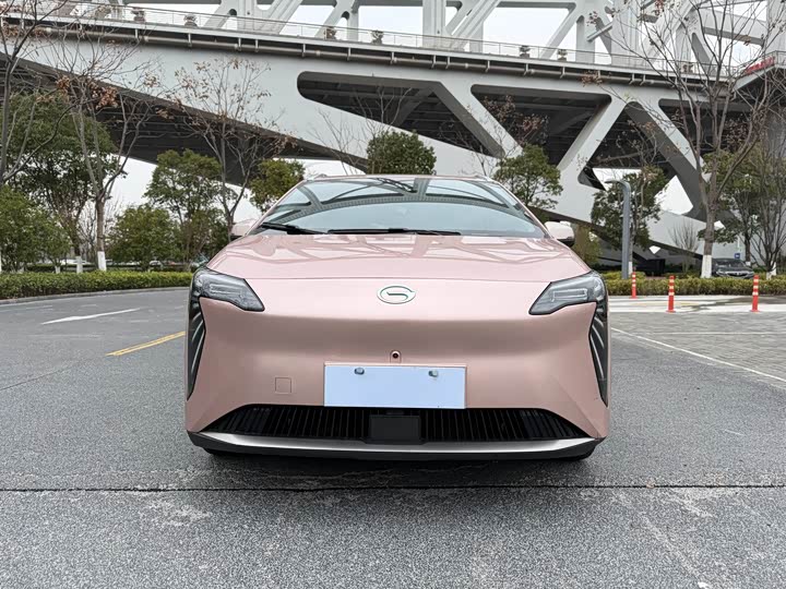 Фото 2 - GAC Aion Y