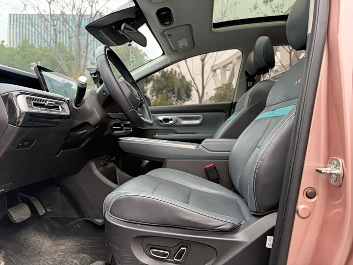 Фото 4 - GAC Aion Y