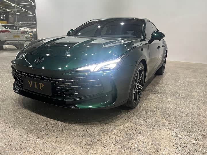 Фото 2 - MG Motor 7