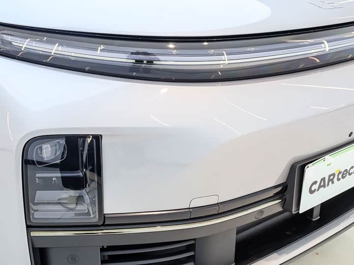 Фото 9 - LiXiang L7