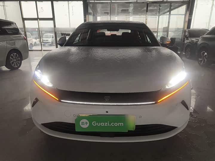 Фото 3 - BYD Qin L