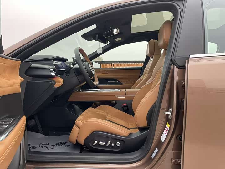 Фото 4 - Mazda EZ-6