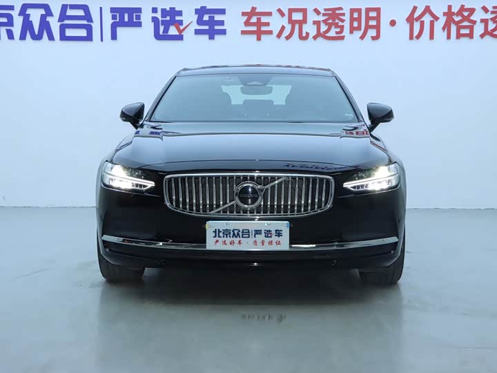 Фото 3 - Volvo S90