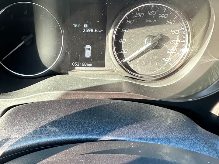 Фото 5 - Mitsubishi Outlander