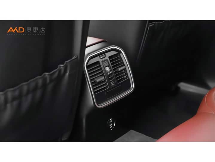 Фото 9 - Porsche Macan