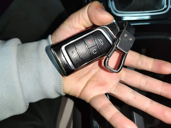 Фото 9 - GAC Trumpchi M6