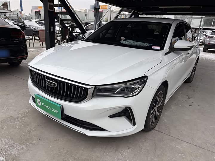 Фото 9 - Geely Emgrand