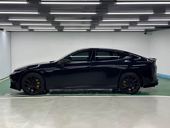 Фото 4 - XPeng P7