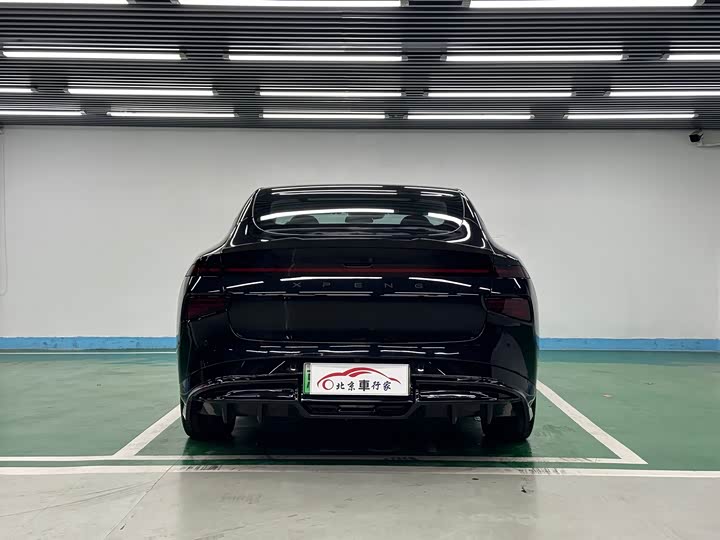 Фото 6 - XPeng P7