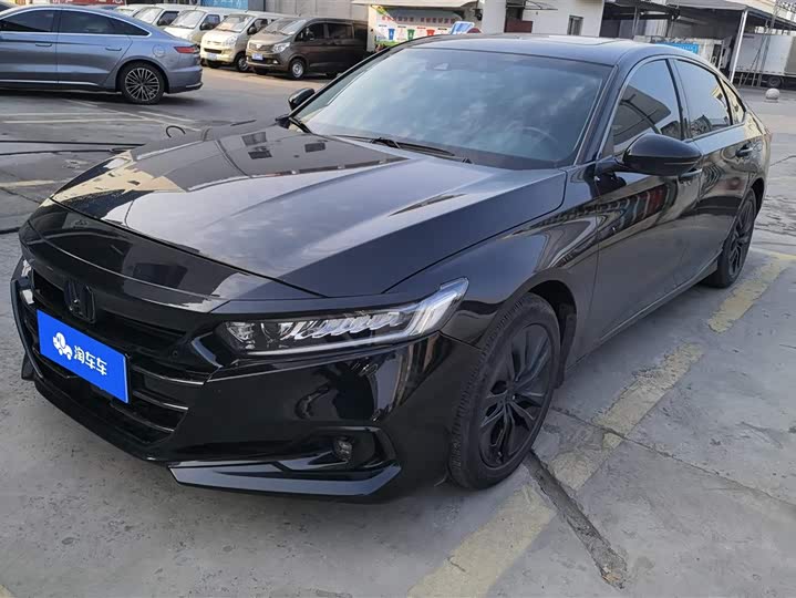 Фото 1 - Honda Accord