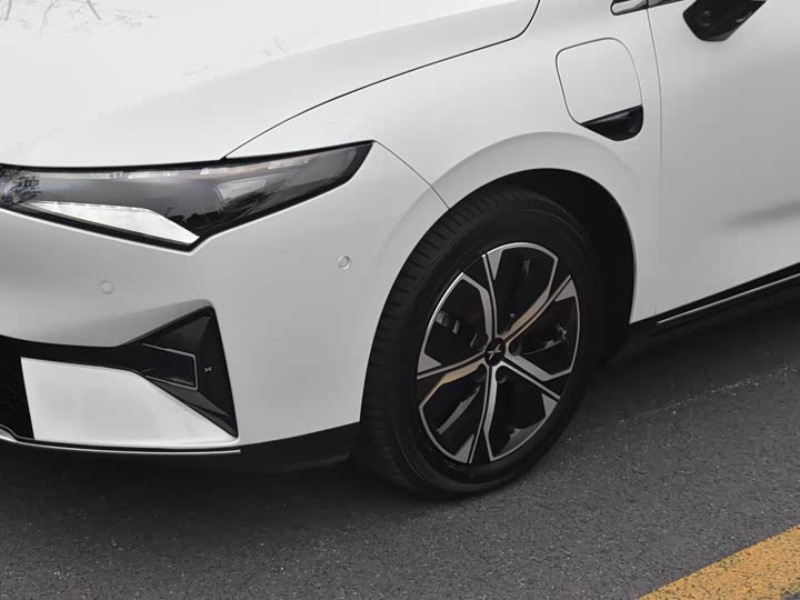 Фото 6 - XPeng P5