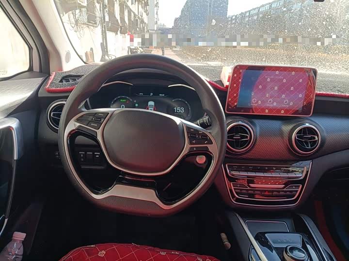 Фото 3 - Beijing EU5