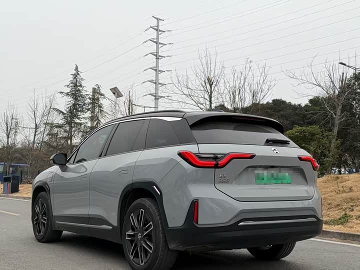 Фото 4 - Nio ES6